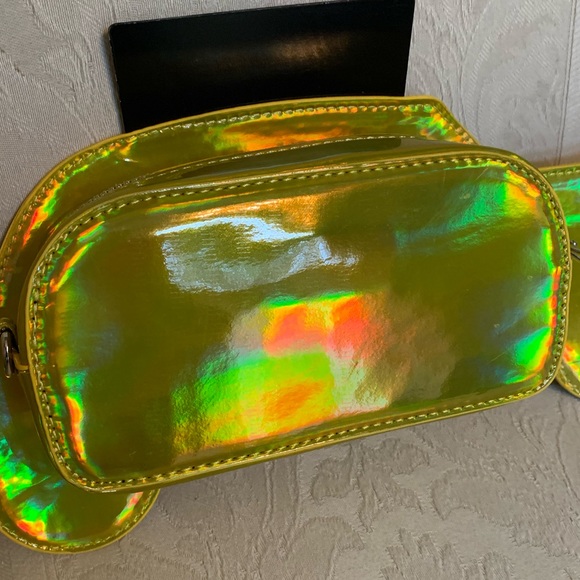 DELiAs x Dolls Kill Taxi Cab Novelty Crossbody Shoulder Bag Purse NWT - Picture 7 of 8